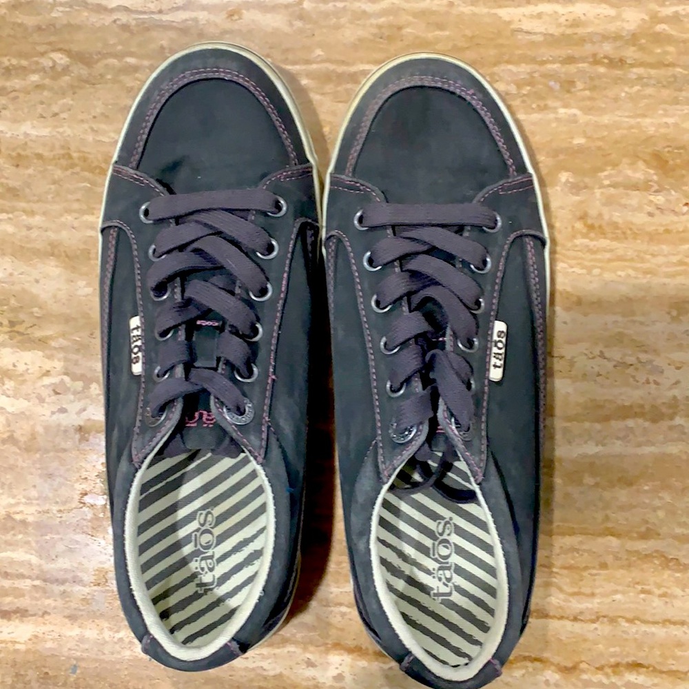 Taos canvas shoes
